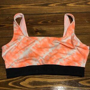 PINK Victoria’s Secret Ultimate Lightly Lined